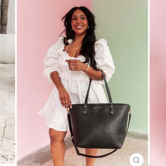 Poppy & Peonies Black Leather Tote with Minimalist Design - Picture 8 of 16